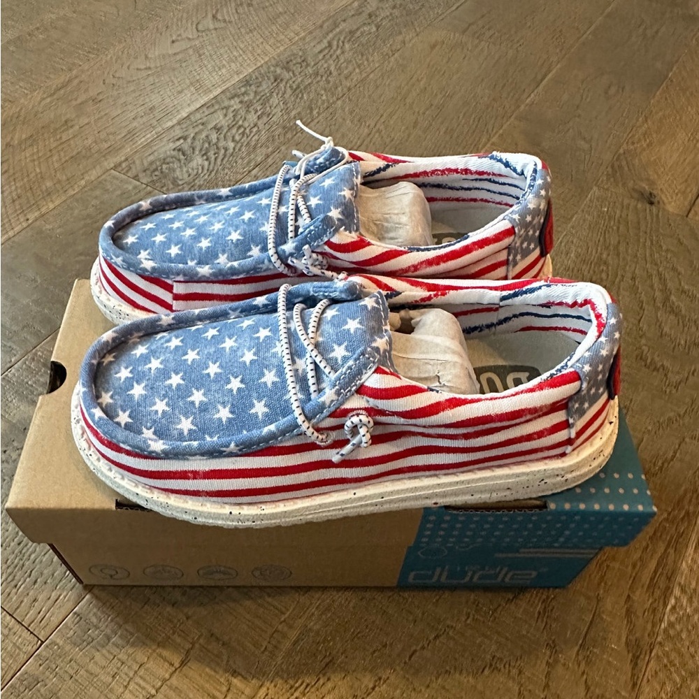 Hey Dude Youth Wally Stars and Stripes